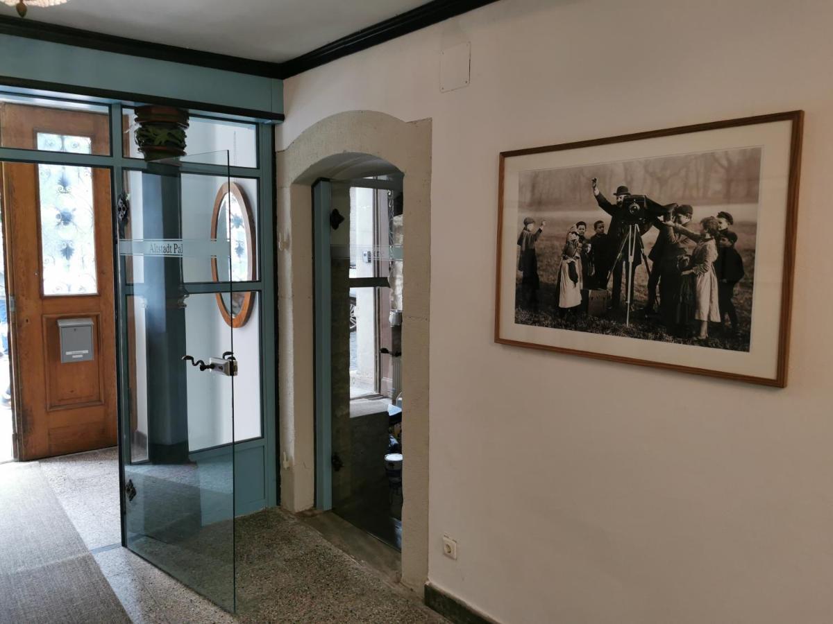 Altstadt Palais Ваймар Екстериор снимка